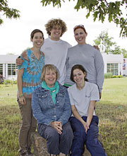 William and Mary Students with Instructor Elizabeth Mead