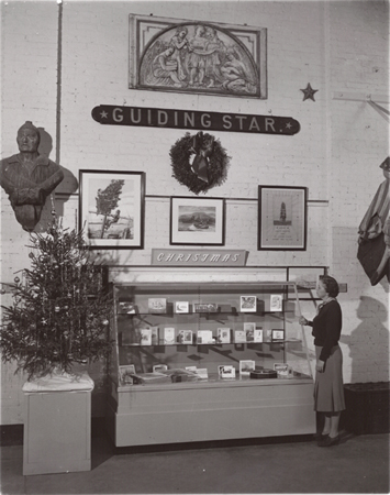 Dec 1958, Christmas exhibition in main room