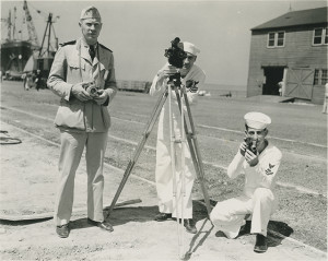 第一级海员德克斯特B. Alley，John R. Branch，2号Seaman Richard L. Lowe