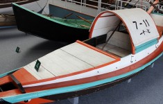 舢板照片(红土)